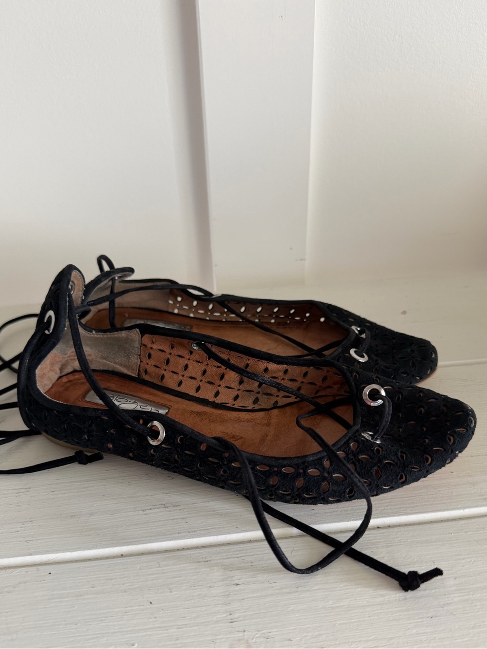 Halogen Nella Ghillie Suede Ballet Flats Black Lace Up Ankle Tie Sz 7.5M